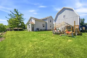 401 W Water St, Cascade, WI 53011 - Photo 27