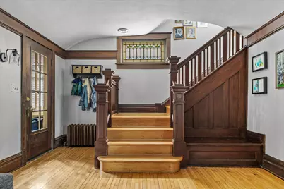 3416 S Delaware Ave, Milwaukee, WI 53207 - Photo 9