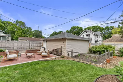 3416 S Delaware Ave, Milwaukee, WI 53207 - Photo 27