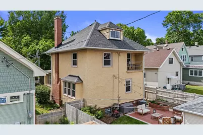 3416 S Delaware Ave, Milwaukee, WI 53207 - Photo 29