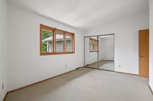 15661 W Ridge Rd, New Berlin, WI 53151 - Photo 21