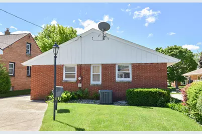 3426 E Whittaker Ave, Cudahy, WI 53110 - Photo 37