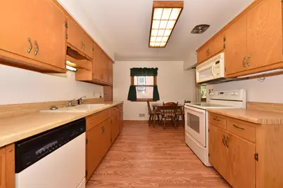 3426 E Whittaker Ave, Cudahy, WI 53110 - Photo 17