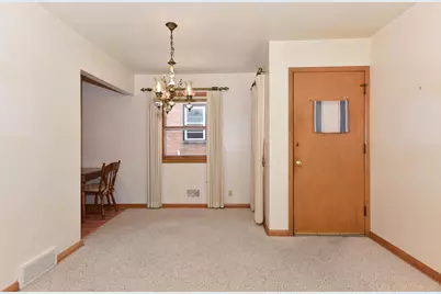3426 E Whittaker Ave, Cudahy, WI 53110 - Photo 7