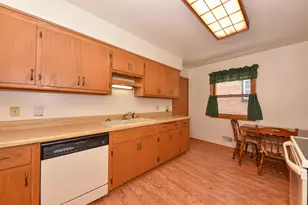 3426 E Whittaker Ave, Cudahy, WI 53110 - Photo 19