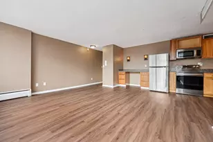 1409 N Prospect Ave, Milwaukee, WI 53202 - Photo 3