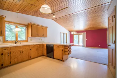2315  Chestnut St #2317, West Bend, WI 53095 - Photo 9