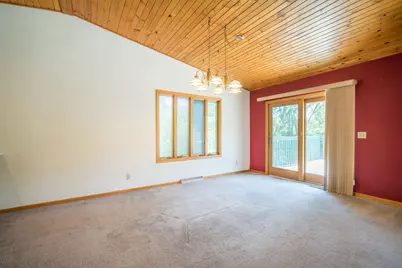 2315  Chestnut St #2317, West Bend, WI 53095 - Photo 7