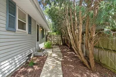 4913 N Navajo Ave, Glendale, WI 53217 - Photo 21