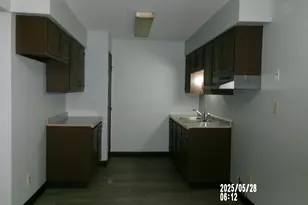 7452 N Granville Rd, Milwaukee, WI 53224 - Photo 7