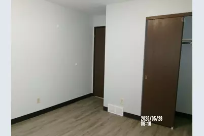 7452 N Granville Rd #1, Milwaukee, WI 53224 - Photo 15