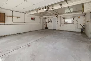 1321 Monroe Ave, South Milwaukee, WI 53172 - Photo 35