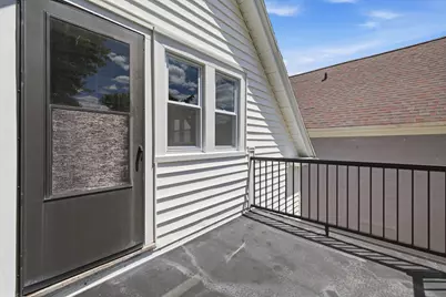 1321  Monroe Ave, South Milwaukee, WI 53172 - Photo 17