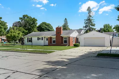 601  Isabelle Ave, Racine, WI 53402 - Photo 3