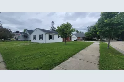 601  Isabelle Ave, Racine, WI 53402 - Photo 9