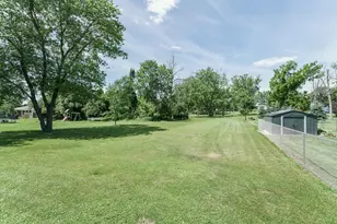 1410 Davis St, Watertown, WI 53098 - Photo 41
