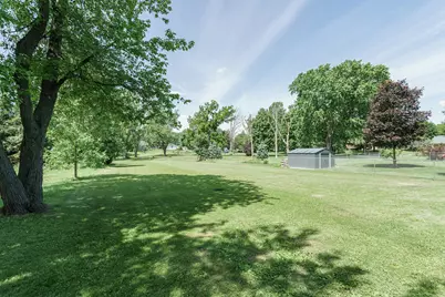 1410  Davis St, Watertown, WI 53098 - Photo 7