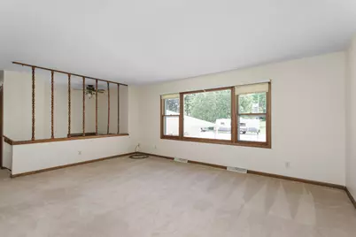 1410  Davis St, Watertown, WI 53098 - Photo 11