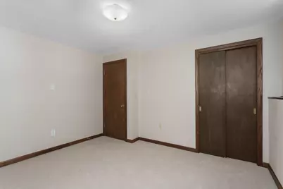 1410  Davis St, Watertown, WI 53098 - Photo 27