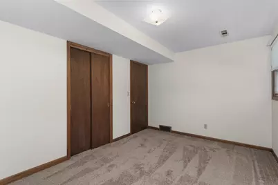 1410  Davis St, Watertown, WI 53098 - Photo 25