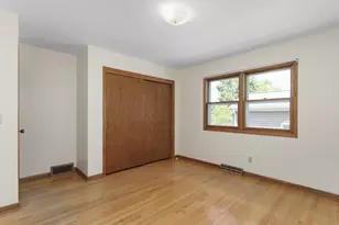 1410 Davis St, Watertown, WI 53098 - Photo 21