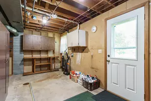 1410 Davis St, Watertown, WI 53098 - Photo 33