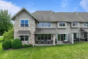 642 Eagleton Dr, Geneva, WI 53147 - Photo 59