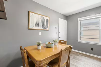 2621  Gilson St, Racine, WI 53403 - Photo 5