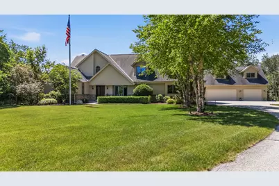 5989  Golf Ct, West Bend, WI 53095 - Photo 1