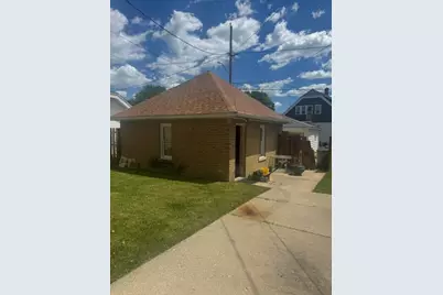 2740 N 56th St, Milwaukee, WI 53210 - Photo 13