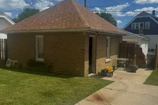 2740 N 56th St, Milwaukee, WI 53210 - Photo 13