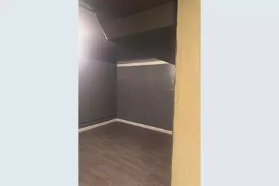 2740 N 56th St, Milwaukee, WI 53210 - Photo 9