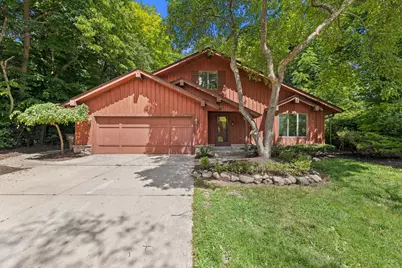 14840 W Oklahoma Ct, New Berlin, WI 53151 - Photo 3
