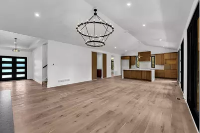 W5303  Briarwood Rd, Sugar Creek, WI 53121 - Photo 5