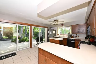 4520  Garden Dr, Racine, WI 53403 - Photo 11