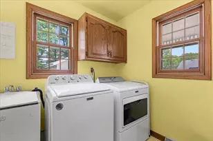 N37W6046 Wurthmann St, Cedarburg, WI 53012 - Photo 17
