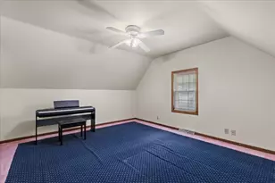 N37W6046 Wurthmann St, Cedarburg, WI 53012 - Photo 33