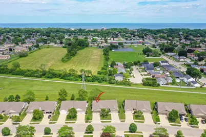 2011  27th Ave, Kenosha, WI 53140 - Photo 23