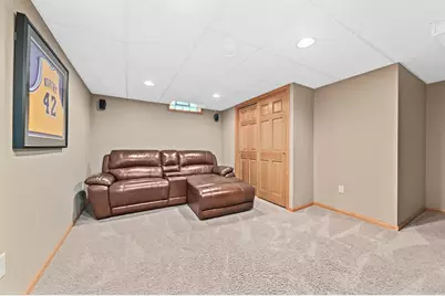 10336 W Park Ridge Ave, Wauwatosa, WI 53222 - Photo 25