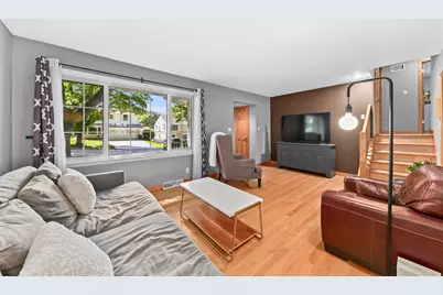 10336 W Park Ridge Ave, Wauwatosa, WI 53222 - Photo 5