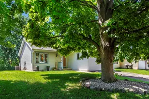 833 W Mohawk Trail, DeForest, WI 53532 - Photo 29