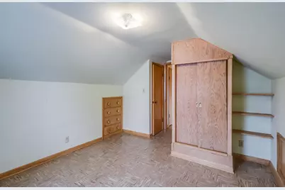 1013  Lowell St, Two Rivers, WI 54241 - Photo 17