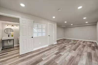 9335 W Mount Zion Dr, Milwaukee, WI 53224 - Photo 39
