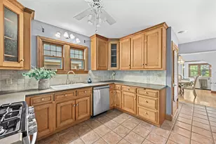 4116 N Woodburn St, Shorewood, WI 53211 - Photo 21