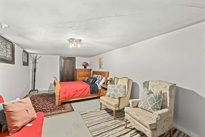 4116 N Woodburn St #4118, Shorewood, WI 53211 - Photo 27