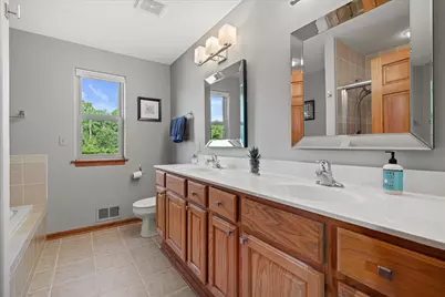 6797  Jamestown Dr, Trenton, WI 53090 - Photo 11