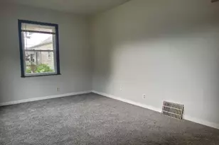 4770 N 46th St, Milwaukee, WI 53218 - Photo 7
