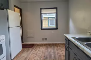 4770 N 46th St, Milwaukee, WI 53218 - Photo 5
