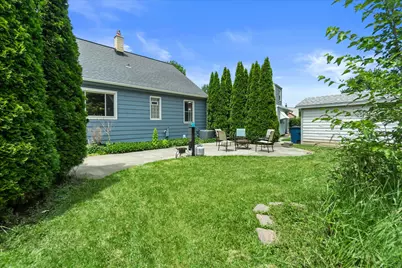 3800 N 74th St, Milwaukee, WI 53216 - Photo 25