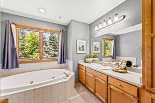 3106 Fox Ridge Dr, Waukesha, WI 53189 - Photo 27